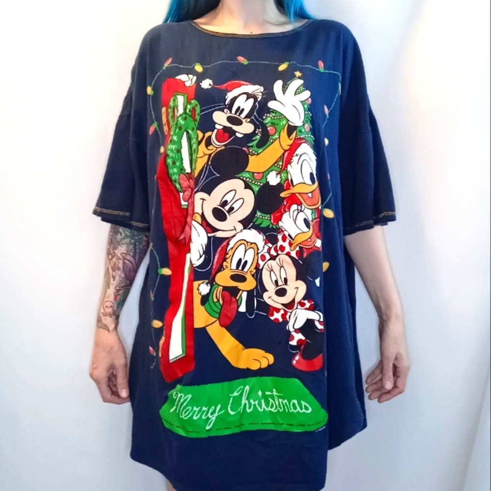 Navy Vintage 90s Disney Mickey Unlimited Christmas Nightgown.